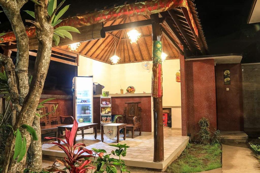 Reynold Artha Guest House Nusa Lembongan  Exterior photo
